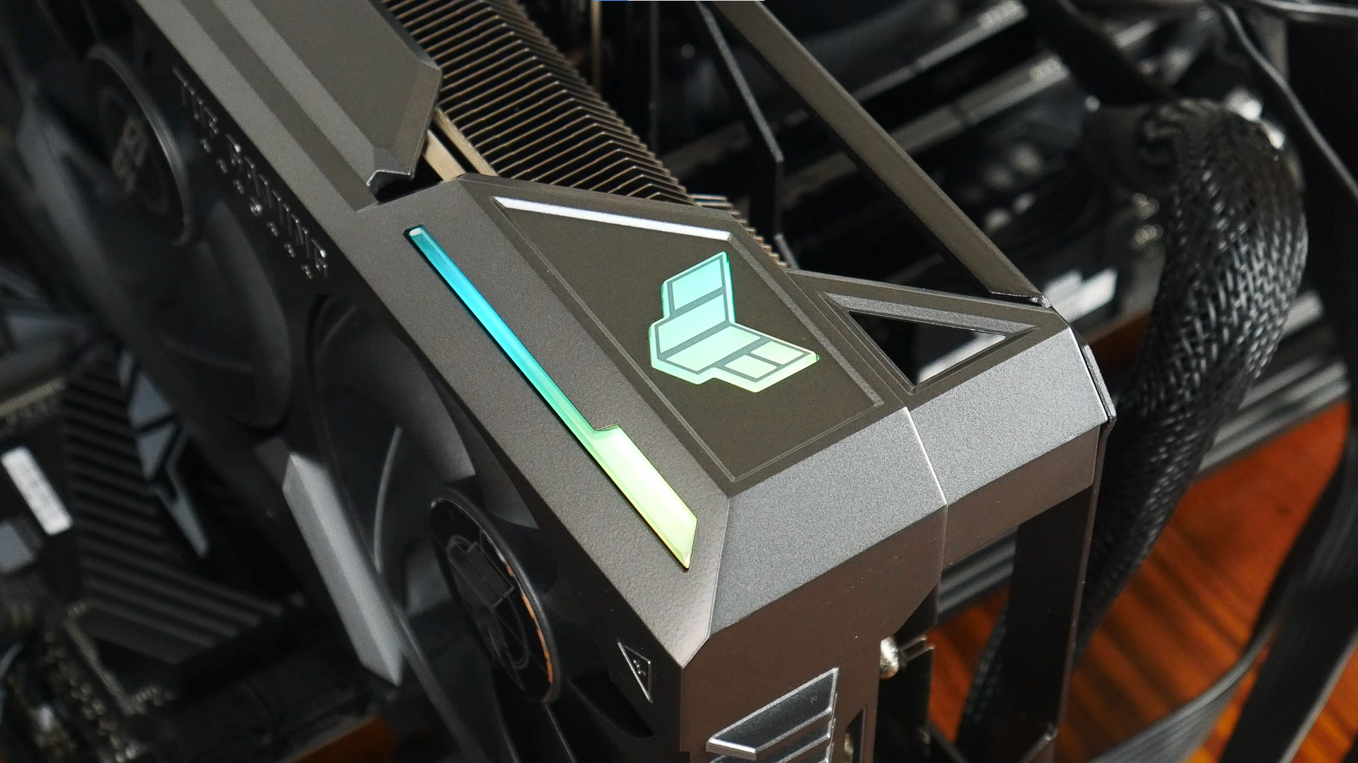 ASUS TUF Gaming GeForce RTX 4080 16GB OC Edition Review - New